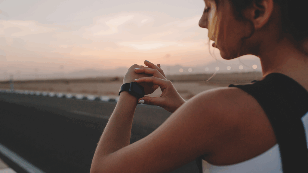 Rotina Matinal Fitness: Guia Completo (Sem Acordar às 5h)